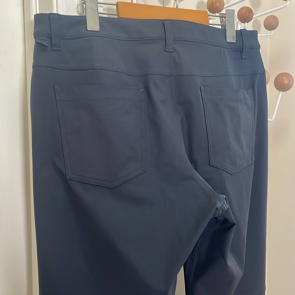 Lululemon ABC Pant Classic Navy - 34 - Picture 7 of 16